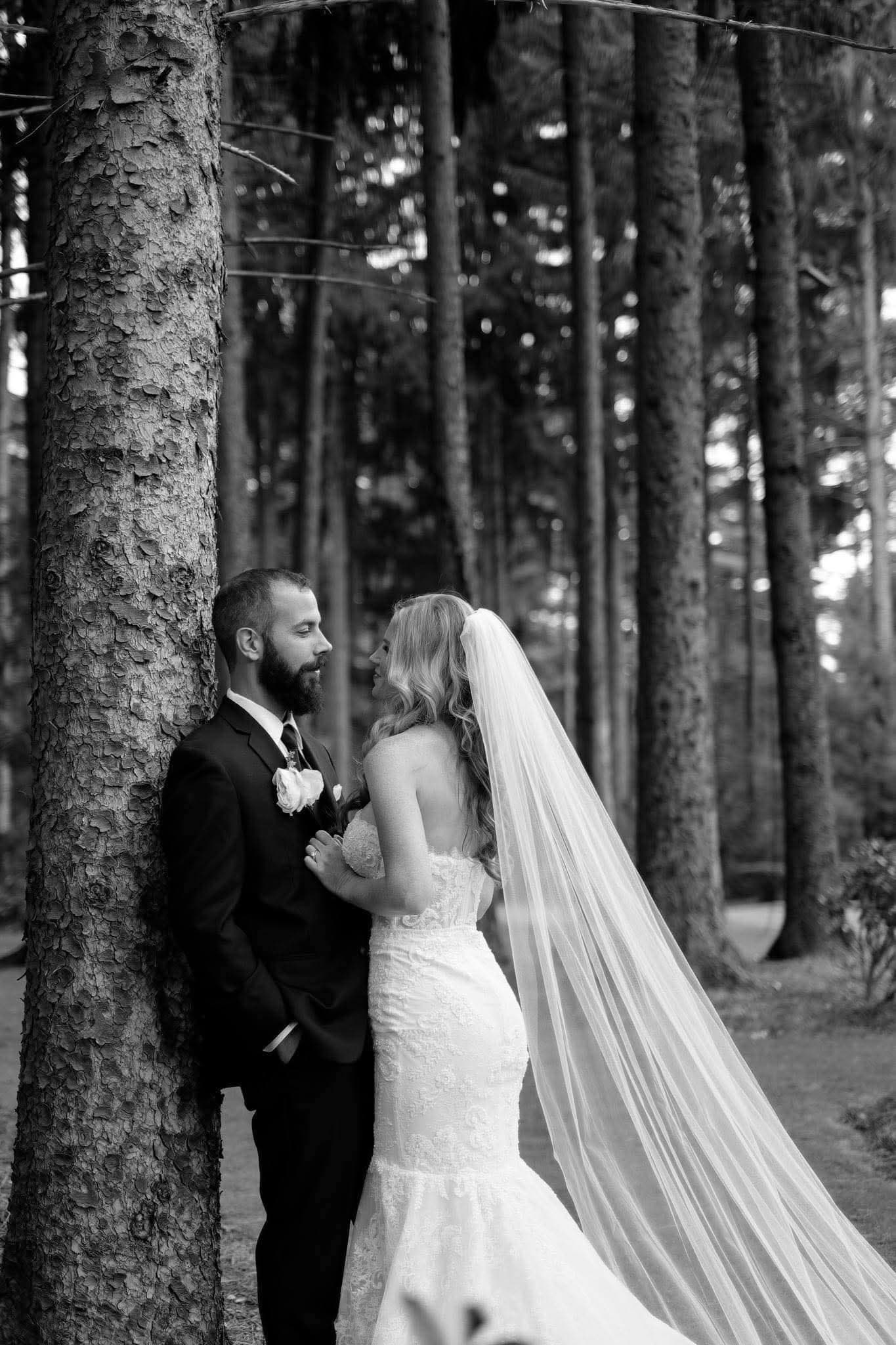 Black White Outdoor Bridal Tree