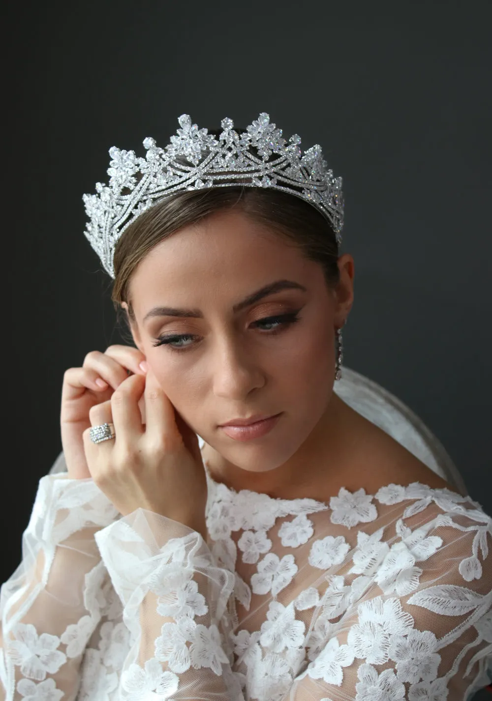 Bridal headpiece 9