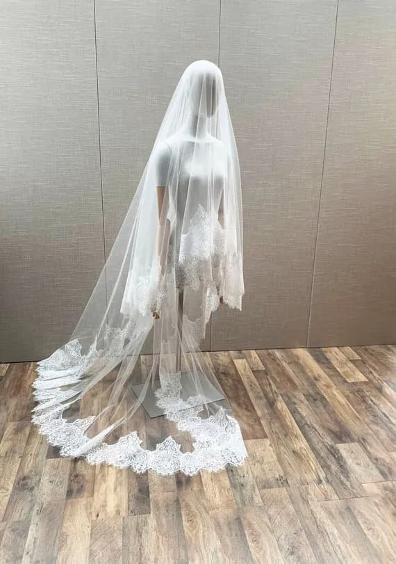 Bridal veil 18