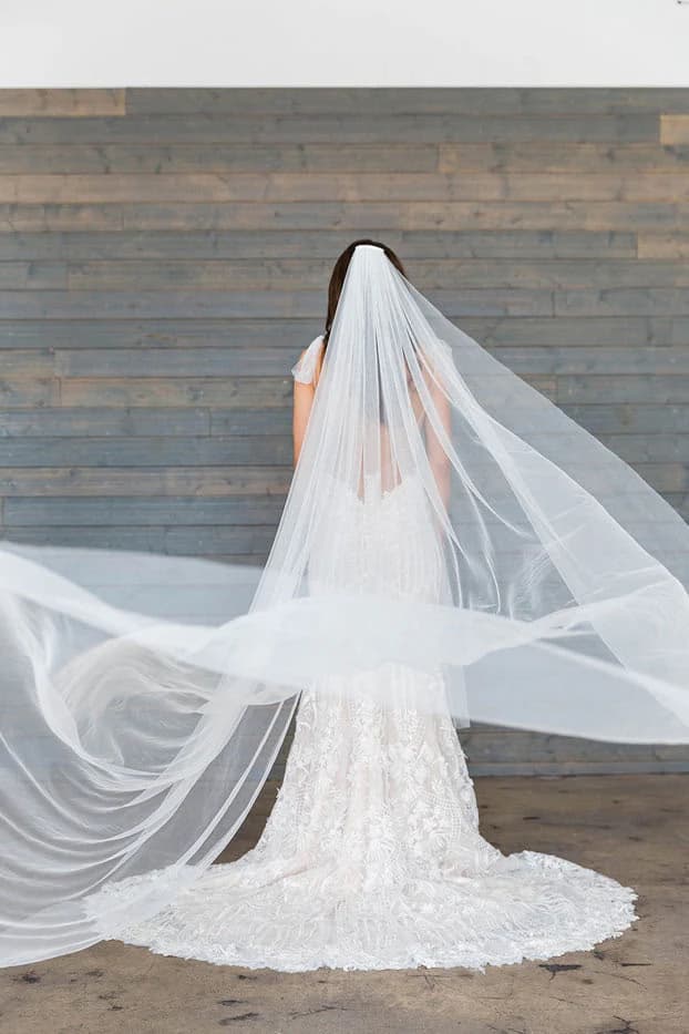 Bridal veil 19